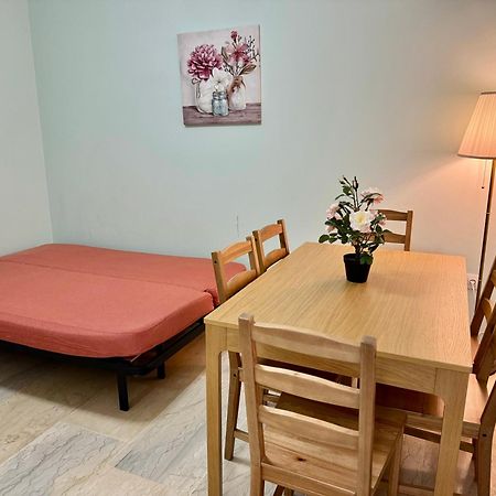 Sun Beach Apartment 阿纳维索斯 外观 照片