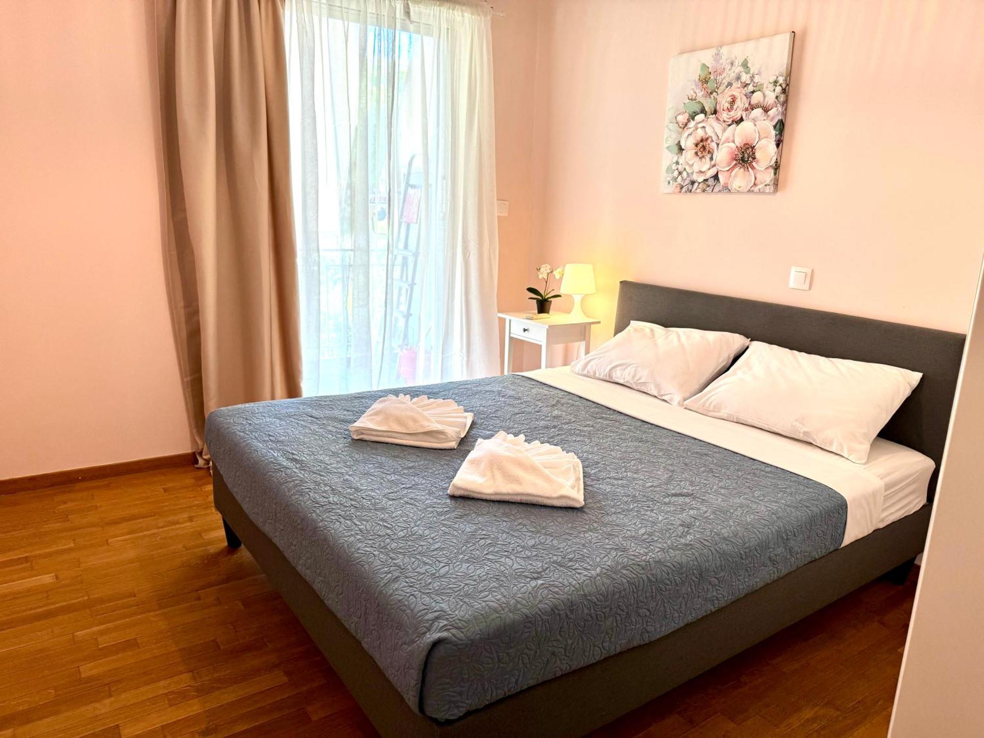 Sun Beach Apartment 阿纳维索斯 外观 照片