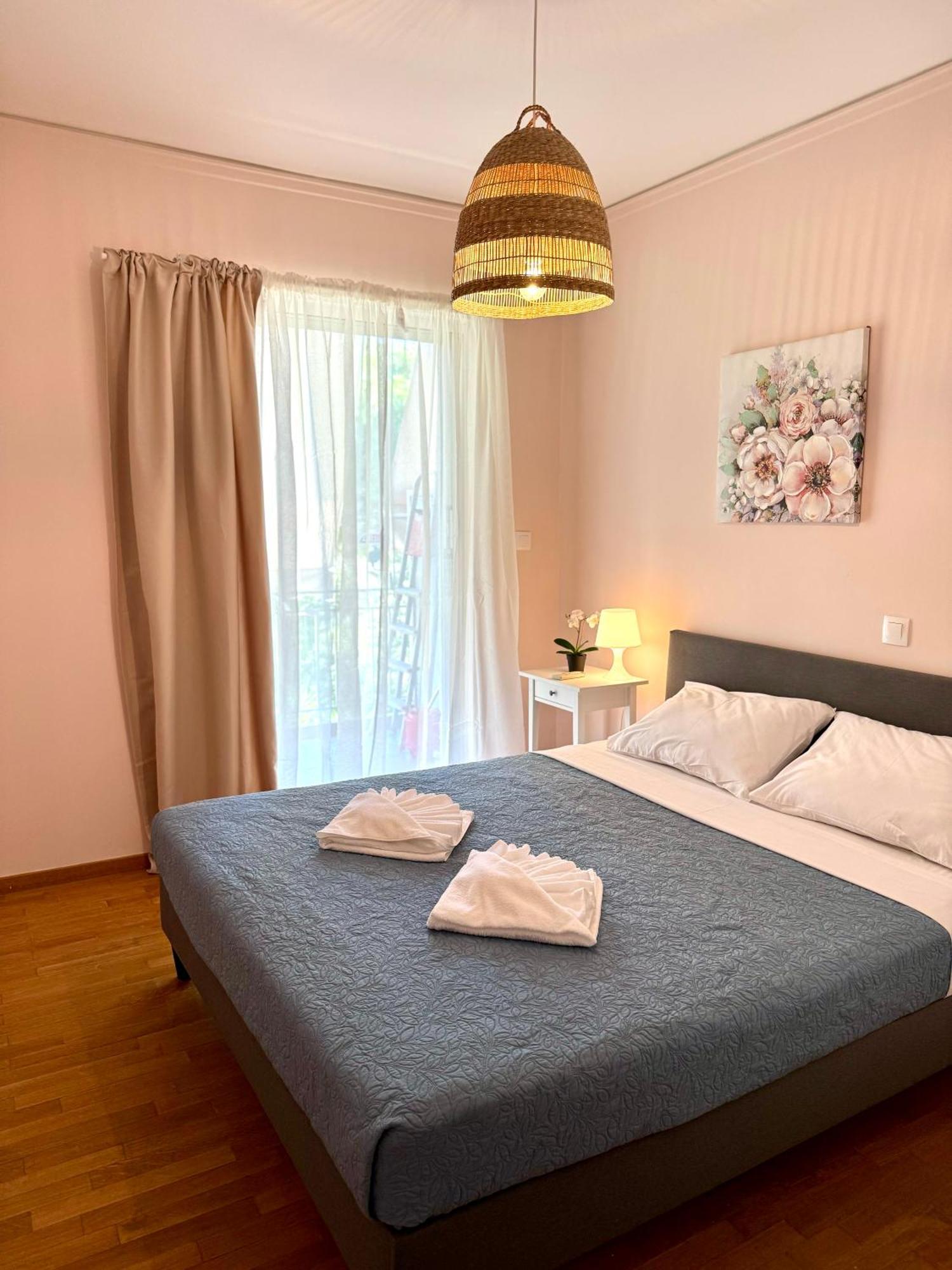Sun Beach Apartment 阿纳维索斯 外观 照片