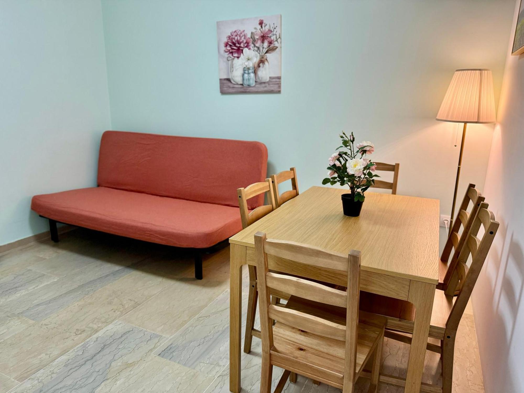Sun Beach Apartment 阿纳维索斯 外观 照片
